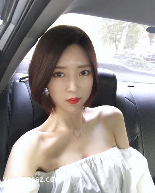 女主胸大的韩国r级,韩国R级电影中的性感传奇