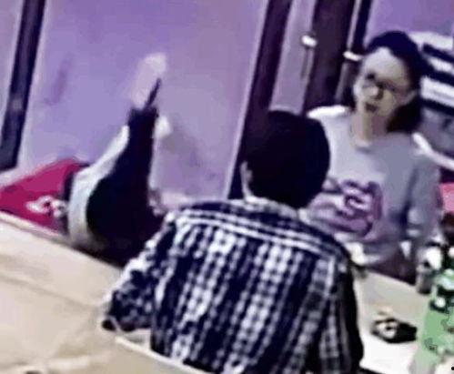 孕妇摔倒视频,紧急时刻的温馨守护