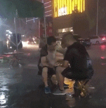 韩国电影gif图,瞬间捕捉的感动瞬间