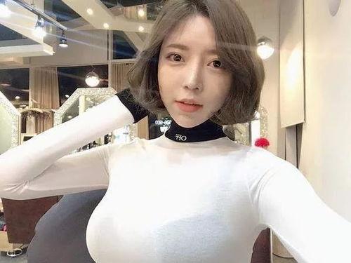 韩国女主播播露,闪耀屏幕的时尚魅力与人气传奇