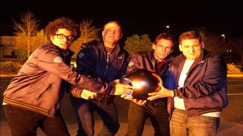 新邻里联防床戏,新邻里联防温馨瞬间