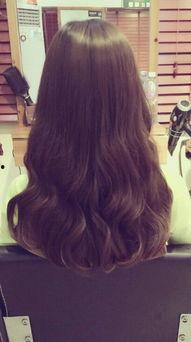 长发卷发背影图片大全,捕捉时光流转中的优雅瞬间