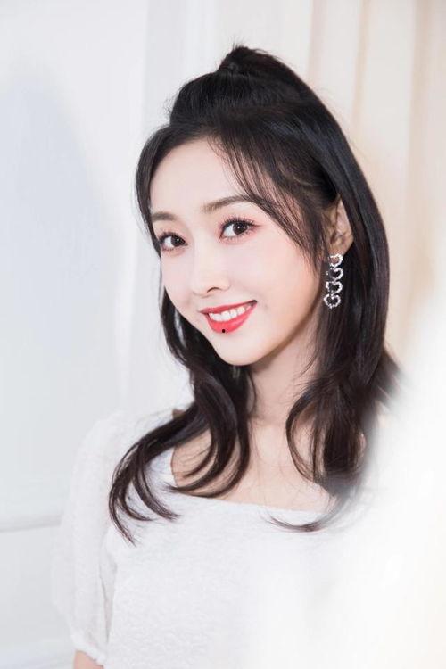 宣璐吃瓜爆料图片高清视频,高清瓜图视频揭秘娱乐圈幕后真相