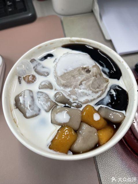 鲜芋仙图片,甜蜜诱惑，芋香四溢的甜品传奇