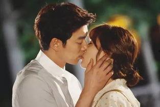 杨子姗床吻戏,情感纠葛下的激情火花