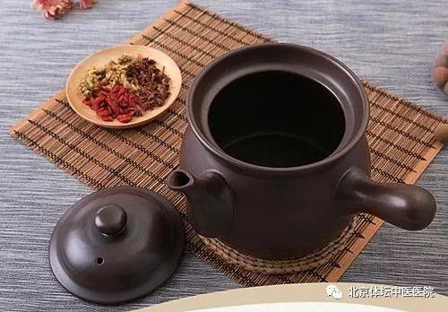 煎中药视频,跟随视频学习传统煎药技艺