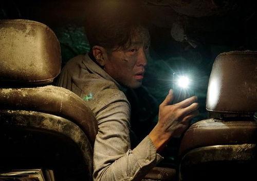 隧道韩国电影免费观看,韩国惊悚悬疑电影，免费观看带你探秘黑暗深渊