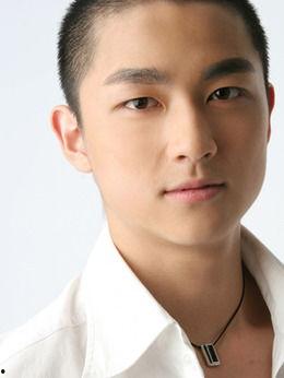 沈人杰床戏,激情演绎，情感纠葛