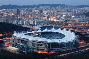 韩国最大的演唱会场馆,首尔奥林匹克公园室内体育馆的璀璨之夜